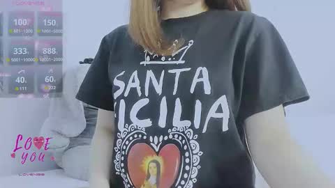 Snapshot of _joly_ chatting on October 21, 2:15 am Joly online show from October 21, 2:15 am