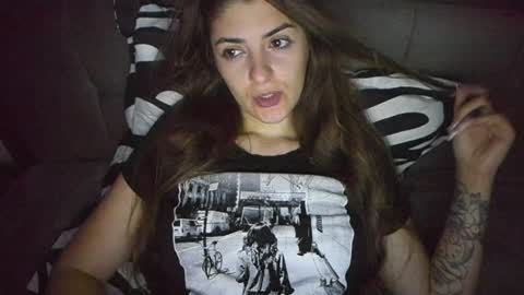_just_a_simple_girl online show from December 10, 1:22 pm