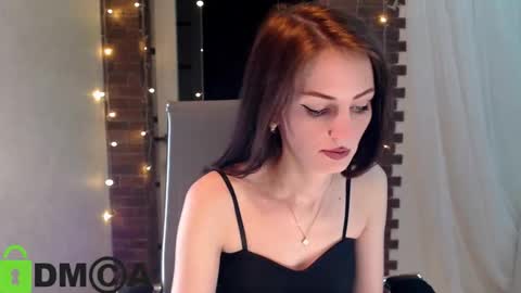 Snapshot of _karolina chatting on September 15, 7:10 pm karolina online show from September 15, 7:10 pm