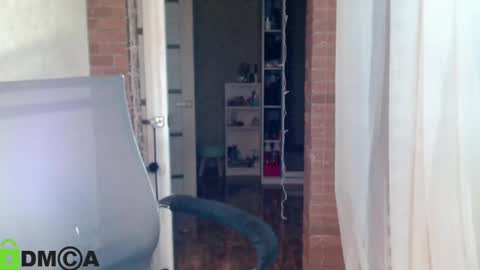 Snapshot of _karolina chatting on February 5, 2:59 pm karolina online show from February 5, 2:59 pm
