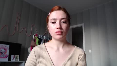 Snapshot of _katemiller_ chatting on December 17, 5:29 am katemiller online show from December 17, 5:29 am