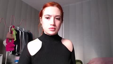 Snapshot of _katemiller_ chatting on January 31, 4:58 am katemiller online show from January 31, 4:58 am