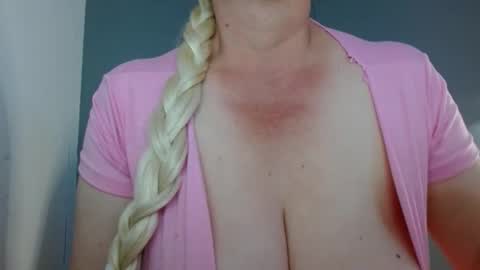 Keiila online show from March 23, 9:21 pm