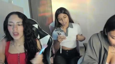 khloe sweet online show from October 21, 10:03 pm