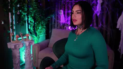   online show from October 9, 11:09 pm