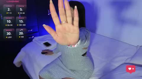  kloee  online show from September 22, 9:30 am