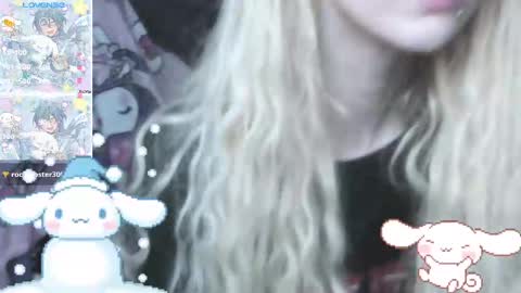 Snapshot of _kuroneeko_ chatting on March 1, 8:10 pm kuro online show from March 1, 8:10 pm
