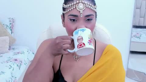 Snapshot of _lakshmi_hotx chatting on September 17, 8:18 pm NAILHA SAJANI  online show from September 17, 8:18 pm