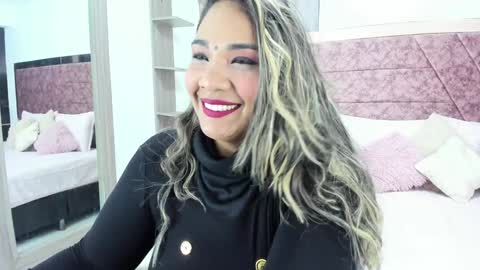 NAILHA SAJANI  online show from January 27, 12:05 pm