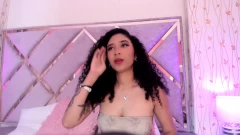 Snapshot of _lanna_jhonson_ chatting on January 16, 11:26 am Lanna online show from January 16, 11:26 am