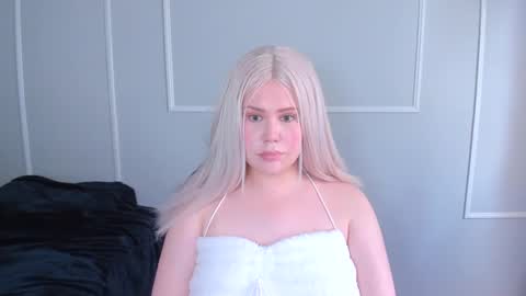 leana online show from October 24, 7:32 pm