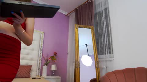 Lena Paul online show from October 13, 4:04 am