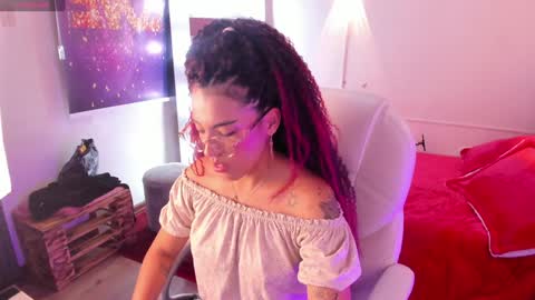 Lili  online show from January 28, 8:26 pm
