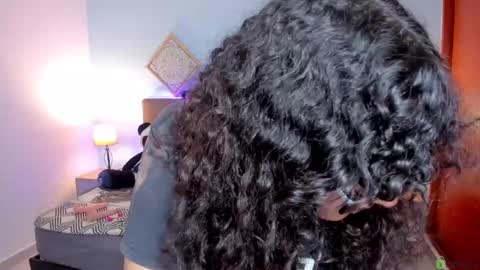 Liily online show from September 20, 9:02 pm