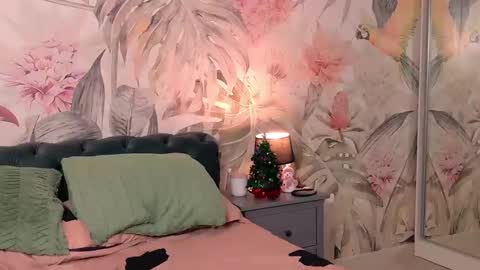 Lisa online show from December 26, 6:12 pm