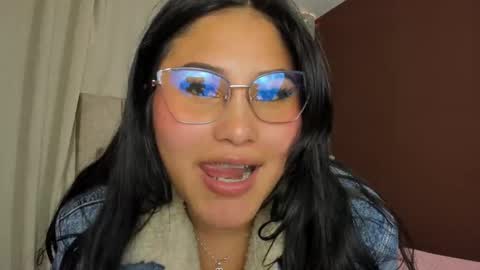 Snapshot of _little_ivy chatting on September 10, 8:31 pm Ivy 3 online show from September 10, 8:31 pm