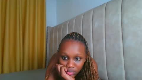 Snapshot of _littlevenus chatting on September 20, 2:48 pm Littlevenus online show from September 20, 2:48 pm