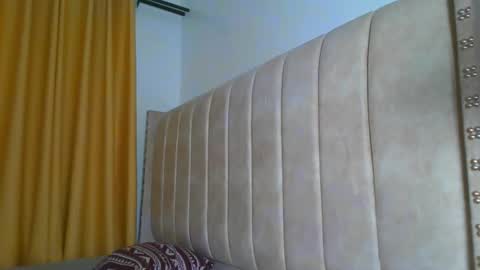 Snapshot of _littlevenus chatting on October 12, 2:47 am Littlevenus online show from October 12, 2:47 am