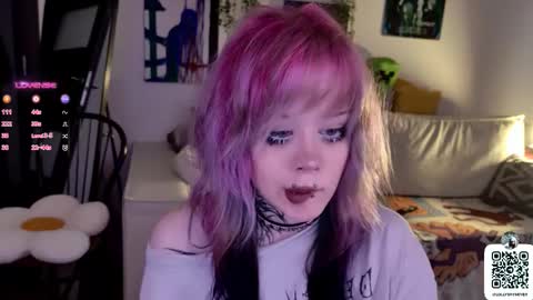 Lolly online show from October 2, 10:42 am