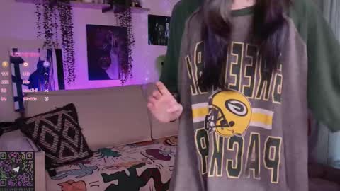 Lolly online show from February 14, 8:05 am