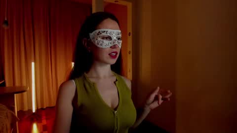 Alice online show from January 3, 7:39 pm