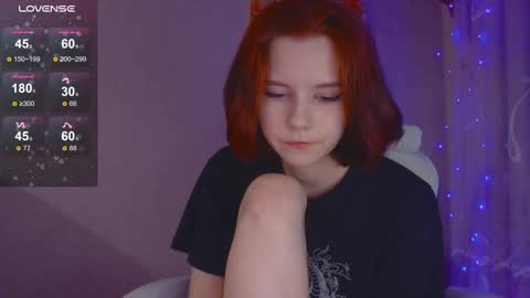 Snapshot of _lovelylu_ chatting on February 24, 6:47 pm Lu online show from February 24, 6:47 pm