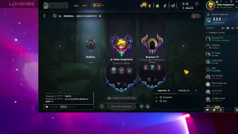 Snapshot of _lucyx__ chatting on October 8, 1:10 am Queen. Help me reach 100 thumbs up online show from October 8, 1:10 am