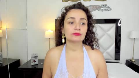  luna  sweet  online show from March 5, 2:14 am