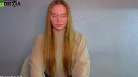 Welcome guys  Pleasure to see you all here  My name is Lysafeta and MichaelaTip menu is active Private is open  online show from February 1, 5:18 am