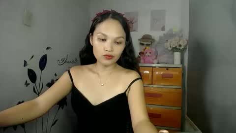 _m1ssj3n online show from April 28, 7:23 am