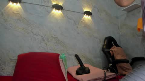 Snapshot of _maddy_miller chatting on January 18, 11:54 am Maddy online show from January 18, 11:54 am