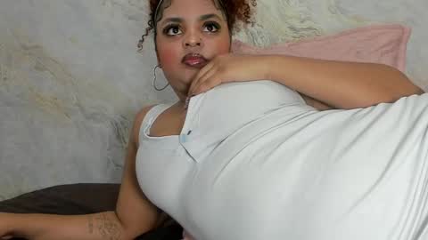 Snapshot of _maddy_miller chatting on February 21, 11:55 am Maddy online show from February 21, 11:55 am