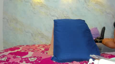 Snapshot of _maddy_miller chatting on February 15, 12:01 pm Maddy online show from February 15, 12:01 pm