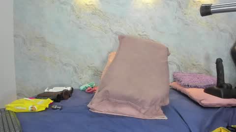 Snapshot of _maddy_miller chatting on January 23, 11:58 am Maddy online show from January 23, 11:58 am