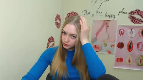 Clara online show from February 26, 7:23 am