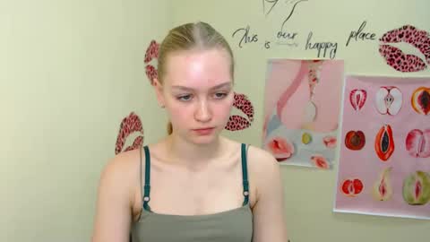 Clara online show from February 22, 7:23 am