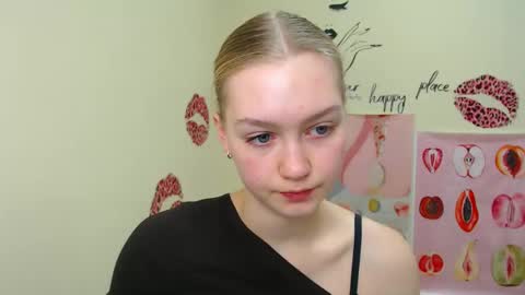 Clara online show from February 16, 7:04 am