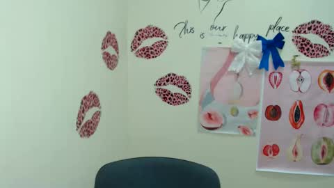 Clara online show from December 24, 6:22 am