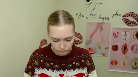 Clara online show from January 11, 12:40 pm