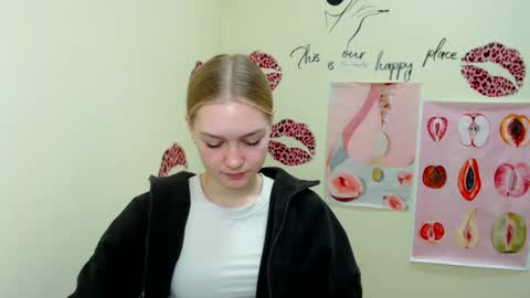 Clara online show from February 12, 7:34 am