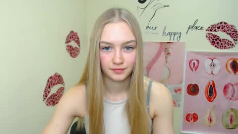 Clara online show from December 15, 6:29 am