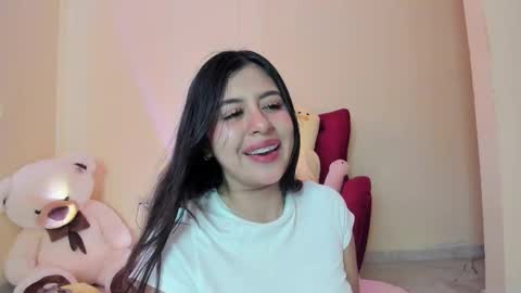 Maia online show from September 11, 2:28 pm