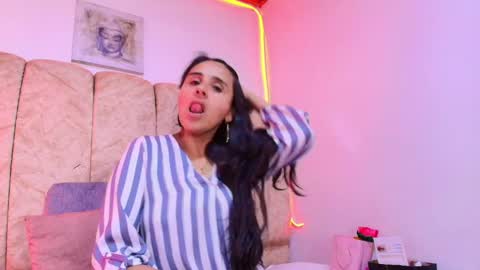 _marcela__ online show from April 10, 11:27 am