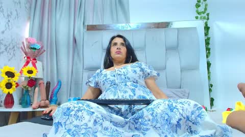 Snapshot of _marcela__ chatting on October 27, 1:17 pm _marcela__ online show from October 27, 1:17 pm