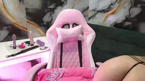 _marianhills45 online show from March 9, 3:42 am