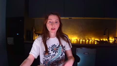 Snapshot of _mary_chili chatting on December 4, 11:57 pm _mary_chili online show from December 4, 11:57 pm