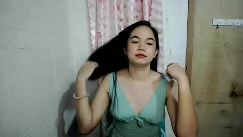 _maureen_ online show from February 26, 6:34 am