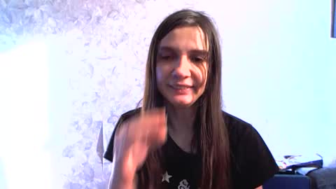 me0w me0w online show from February 5, 10:30 am