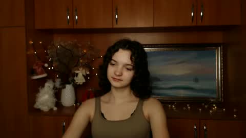 Susie online show from December 20, 11:10 am
