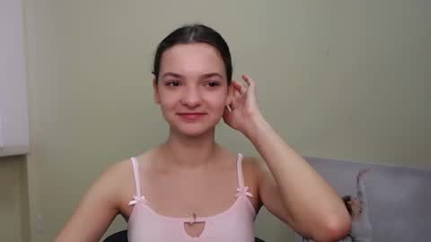 Susie online show from December 18, 7:36 am